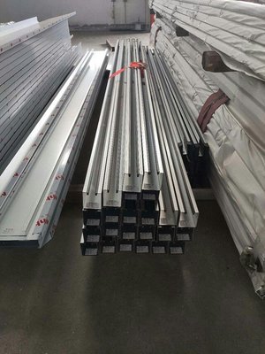 熱烈慶祝亞歐震達科技與新恒邦簽訂鋼制卷簾門合同，共譜特種設(shè)備合作新篇章